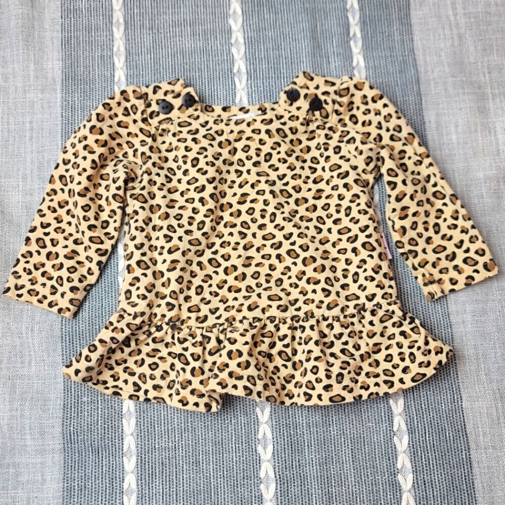 LE TOP Animal Print Top